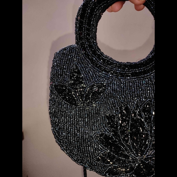🖤Elegant Beaded Bag🖤 - Picture 4 of 6
